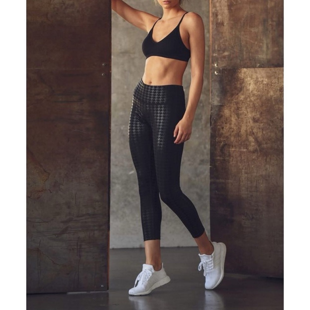 NWT Black Textured Leggings SPORT ACTIVE WEAR.